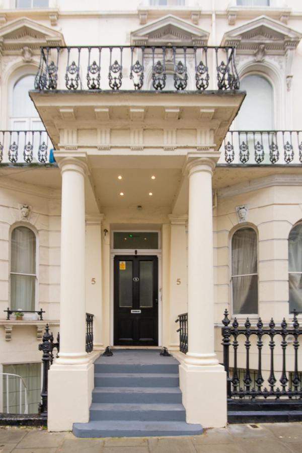London Central Studio Luaran gambar